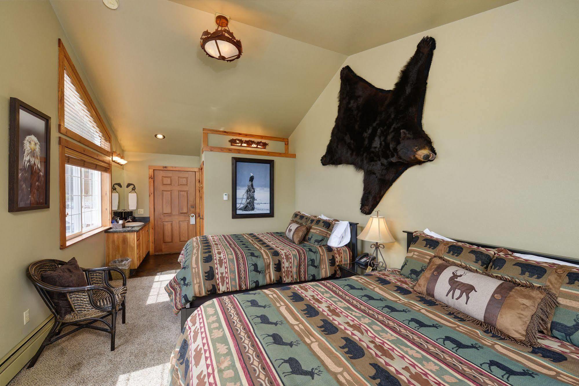 Safari Lodge Seward Exterior photo