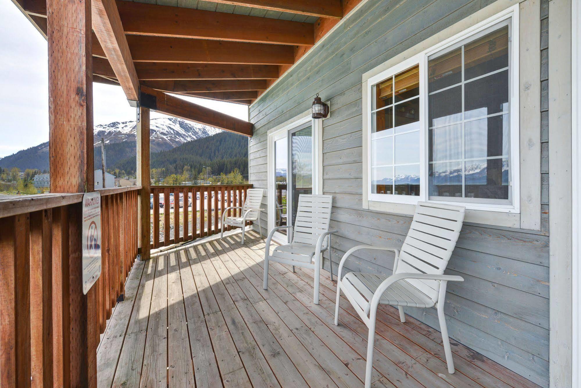 Safari Lodge Seward Exterior photo